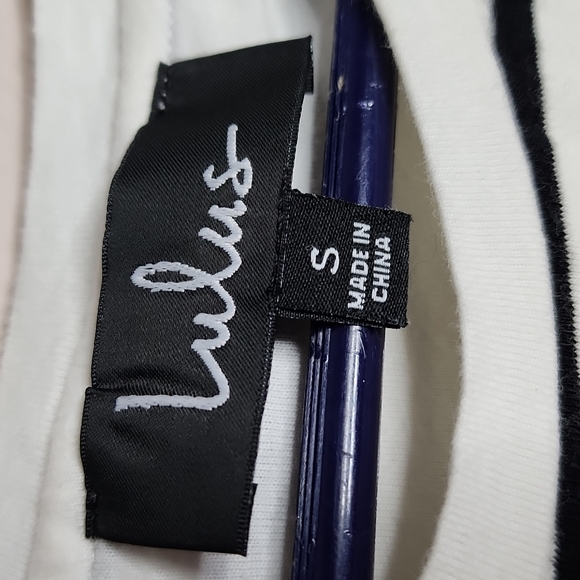 Lulus Cafe Black & Cream stripe dress Sale 💐💐2 for 40 mix size if you like - Picture 5 of 12